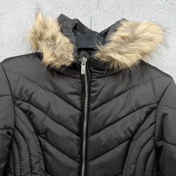 Celebrity Pink Coat Womens‎ Small Black Fitted Streetwear Quilted Faux Fur Hood - Picture 2 of 10